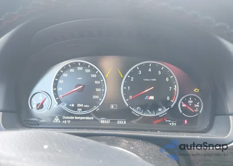 2013 BMW M5 z USA, uszkodzony, nr VIN WBSFV9C50DD096243